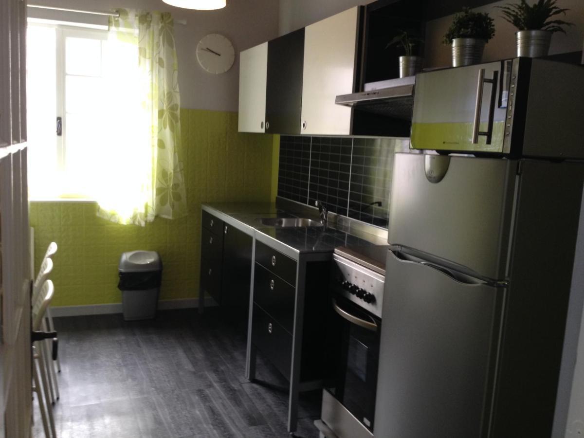 Le Grand Rouget Apartment Beaucaire  Exterior photo