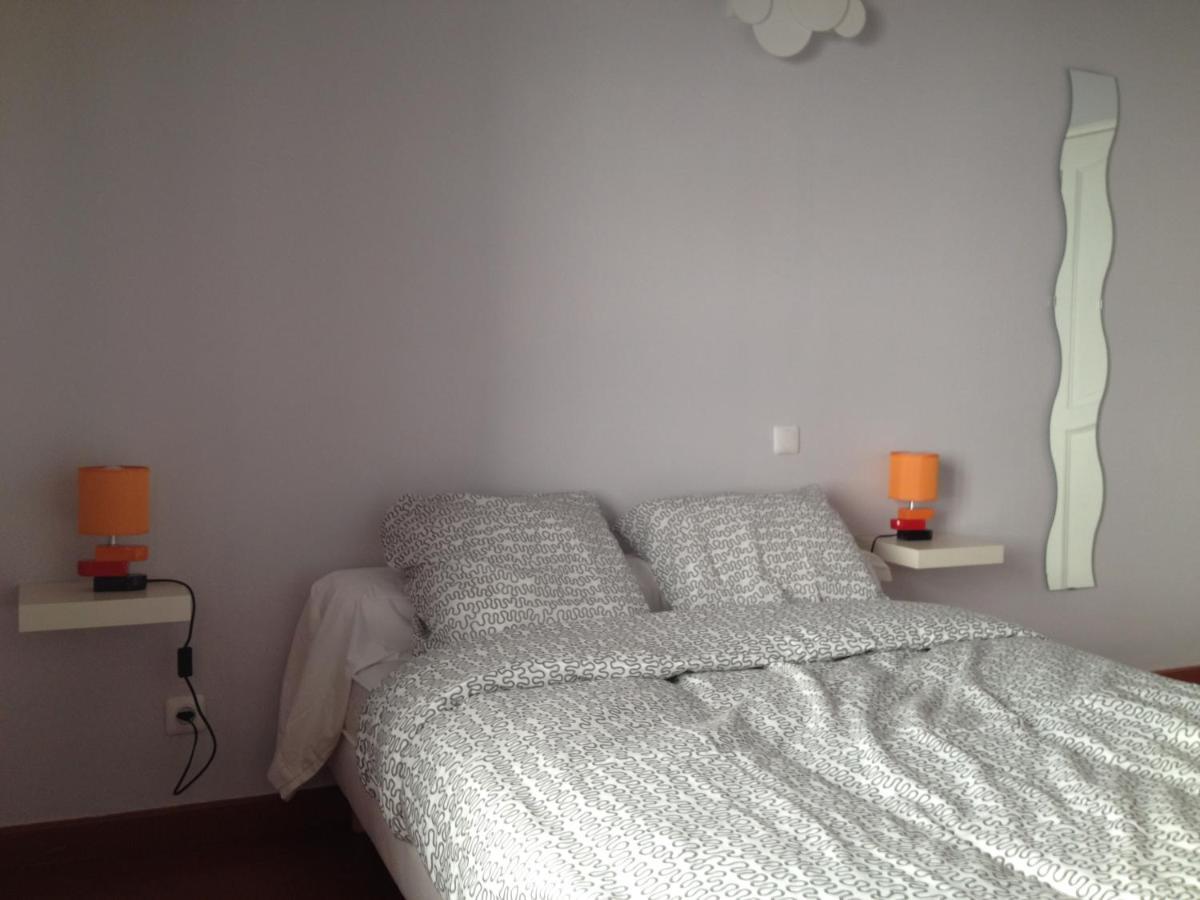 Le Grand Rouget Apartment Beaucaire  Exterior photo