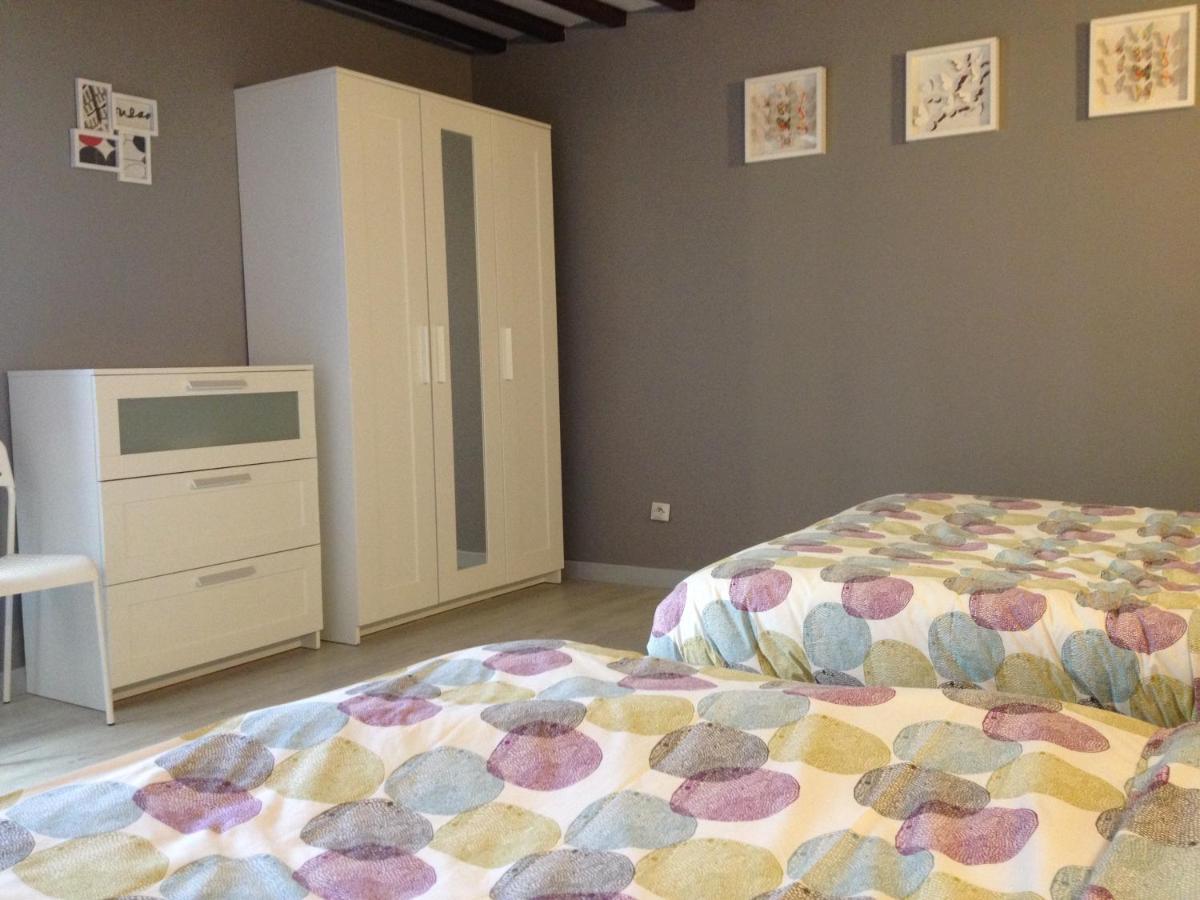 Le Grand Rouget Apartment Beaucaire  Exterior photo